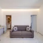 Apartment Aurora Luxury In The Center Of Sanremo