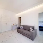 Aurora Luxury In The Center Of شقة